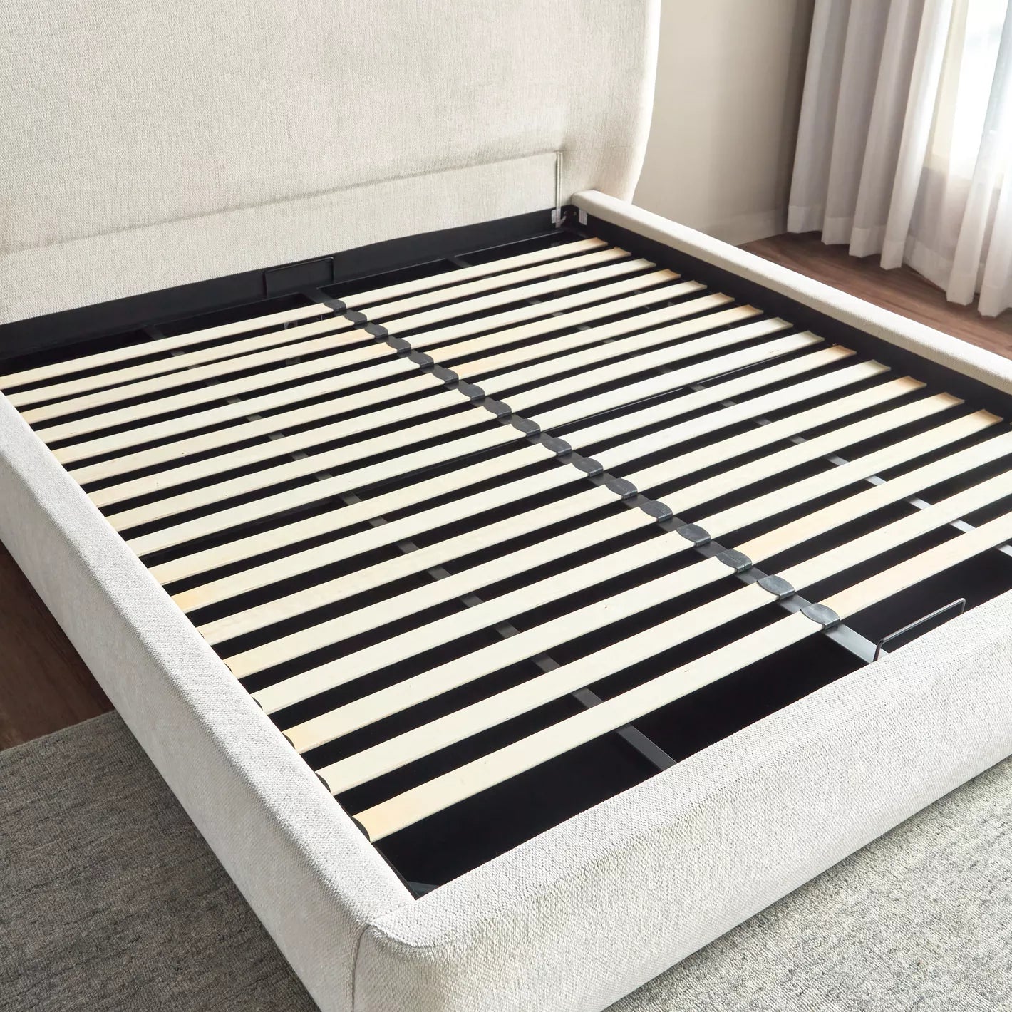 Melissa Queen-Bett mit hydraulischem Stauraum – 160 × 200 cm